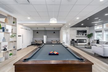 the preserve at ballantyne commons pool room